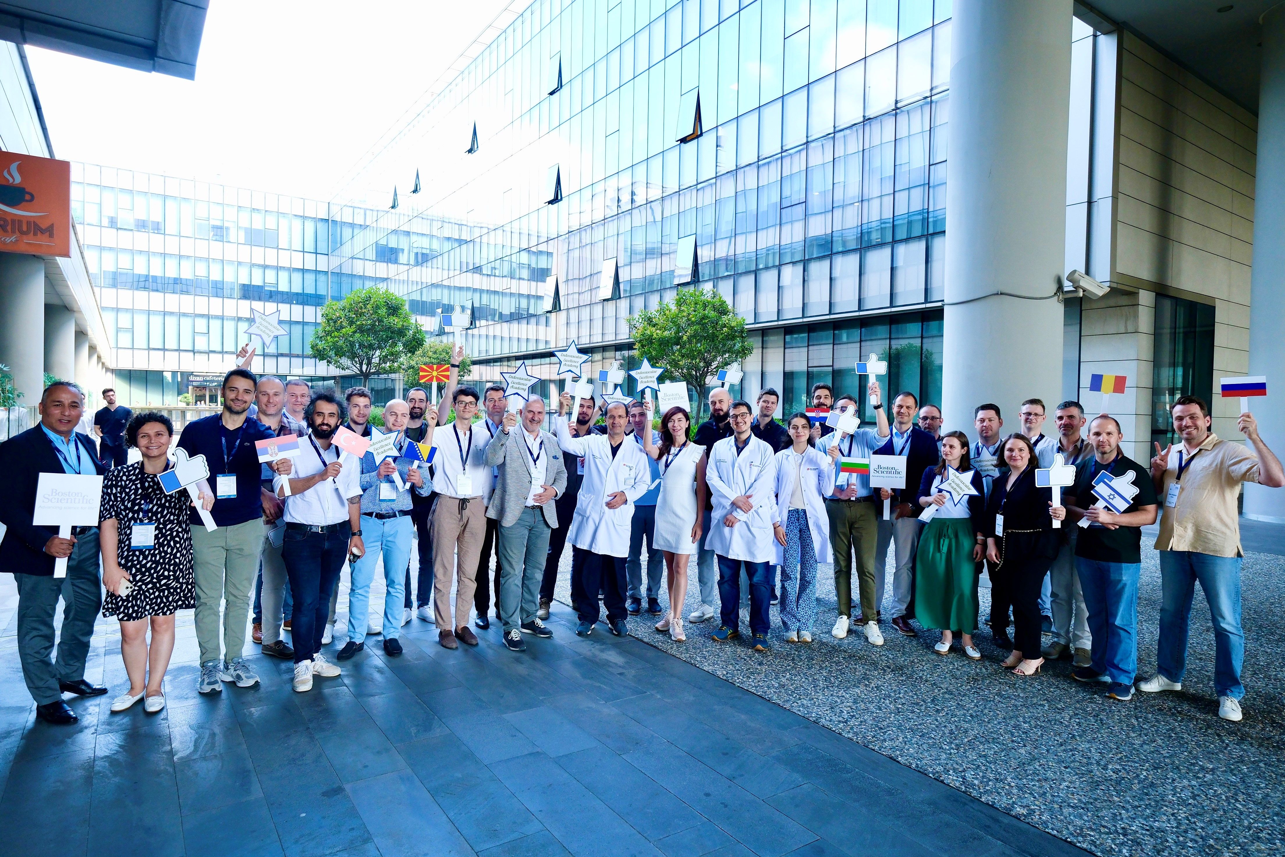 Koç Üniversitesi Hastanesi’nde “Bacak Damar Tıkanıklığı” Konulu Çalıştay Yapıldı