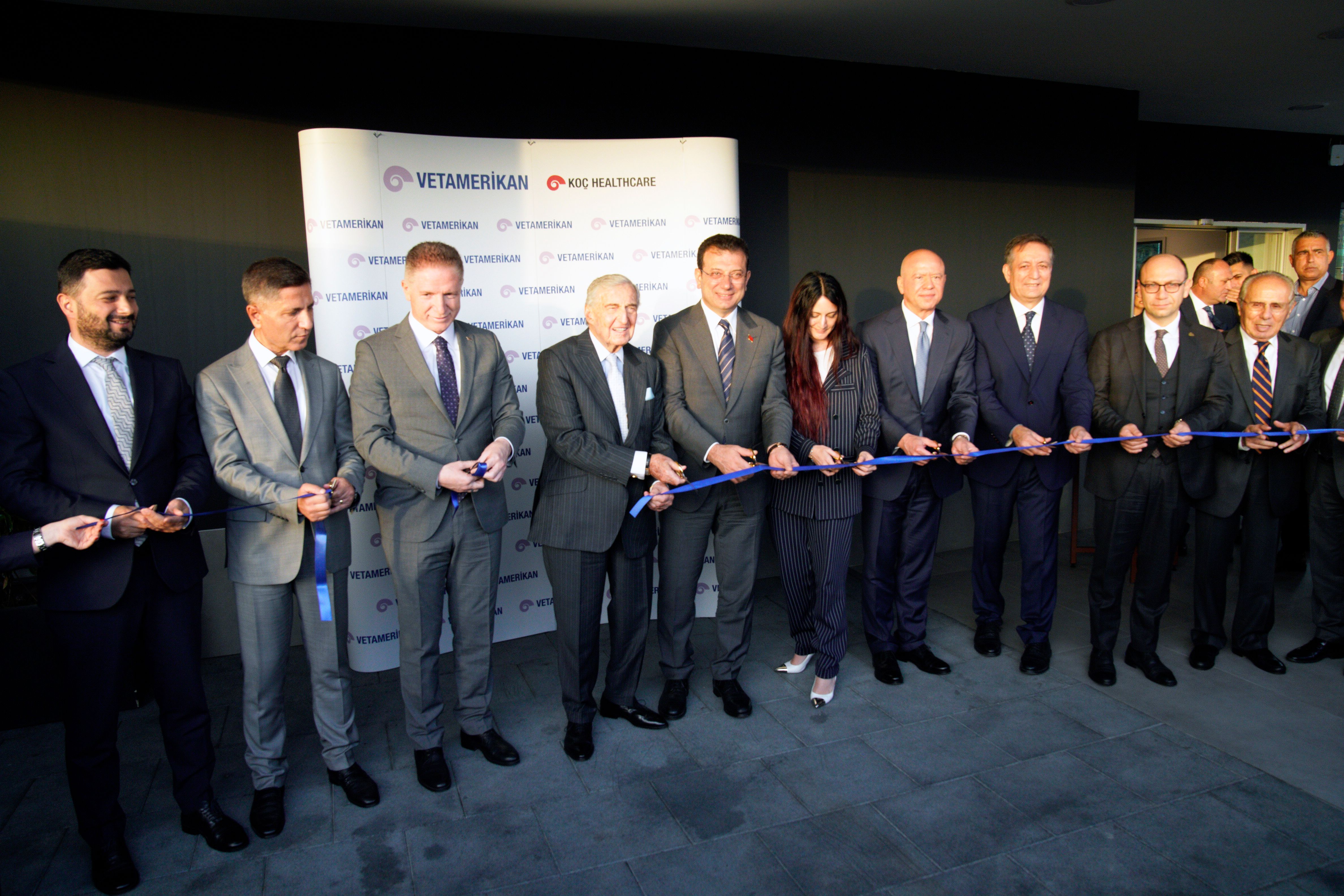 Koç Healthcare, Hayvan Sağlığında  Önemli Bir Yatırıma İmza Attı ! 